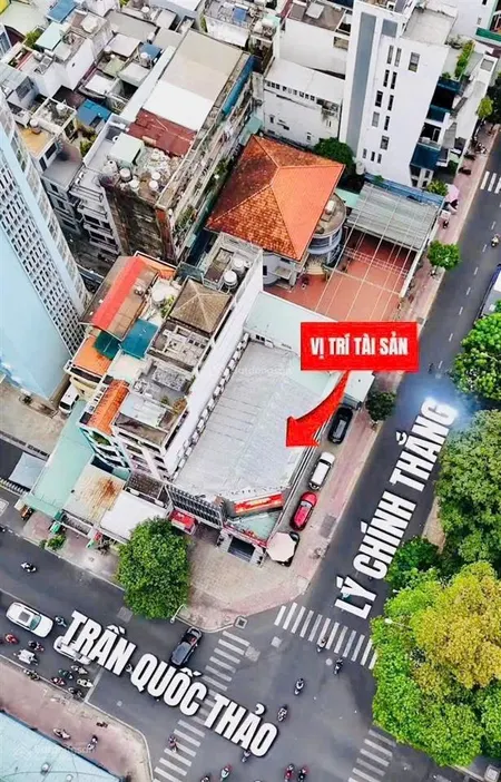 Cần bán nhà góc 2 mt trần quốc thảo và lý chính thắng, q3. dt 14x28m. giá bán 300 tỷ