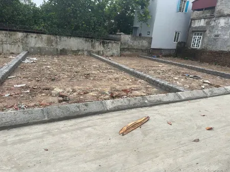 Hà Xá, đất chật người đông
