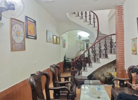Phải thật nhanh, Cho thuê nhà Tân Khai 35m2 x 3 tầng, 3 ngủ, chỉ 6.5 Triệu ở nhóm ngoan