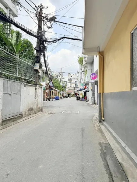 GẤP BÁN – Phú Nhuận - giao Thích Quản Đức – Nguyễn Thượng Hiền, 40m2, 3 tầng, không QH, LG.