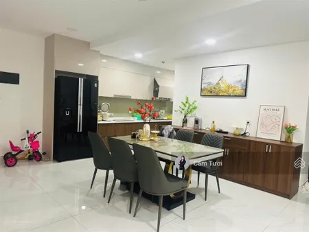 Giá tốt! brilliant 141m2 có nội thất giá 8ty2(102%)