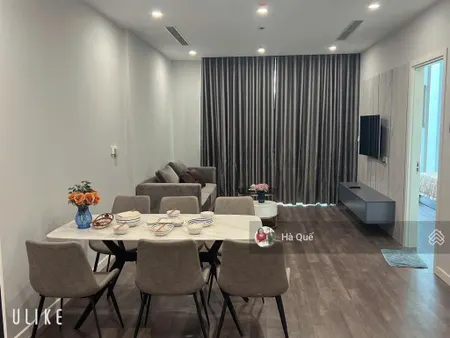 Chính chủ cần bán căn hộ 75m2 tầng trung 2pn2vs 110 cầu giấy( cầu giấy center point ), giá 6.8 tỷ
