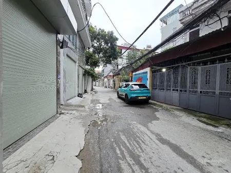Chỉ hơn 10 tỷ, bán nhà thạch bàn, oto tránh, 7 tầng full nội thất, gara, thang máy