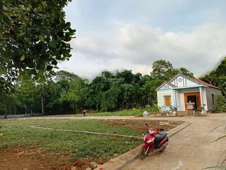 Bán đất gần đường hồ chí minh diện tích 139m2 giá 175 triệu tại thạch quảng