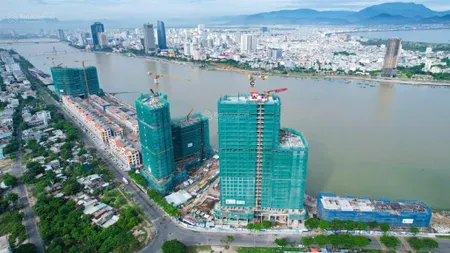 Bán 1 căn hộ sun symphony đà nẵng studio tầng 21, hướng đông nam, đón nắng sớm, view biển.