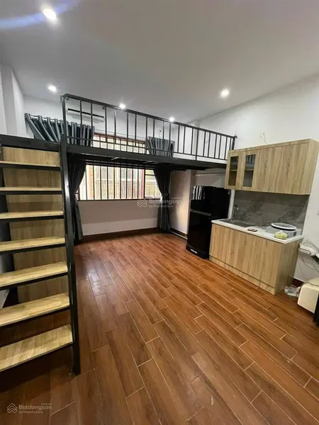 Bán tòa nhà chdv cạnh trường đh công nghiệp hà nội, ô tô thang máy doanh thu 56tr/t 7t, 9.9 tỷ