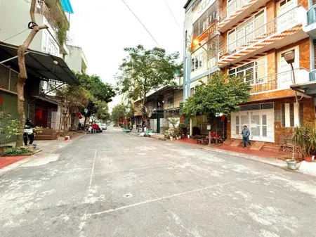 Phân lô kđt văn phú vỉa hè rộng gara 2 ô tô full công năng. 50m, giá nhỉnh 14 tỷ