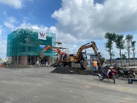 Nhà phố 2 mặt tiền đường tôn đức thắng lối vào sân bay long thành trả góp 30 tháng ls 0%