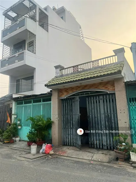 Bán nhà mặt tiền đông hưng thuận 42, quận 12, 4mx20m, 6 tỷ 200, tiện kinh doanh