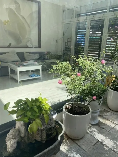 Xuất ngoại chủ cần bán nhà 2 tầng đường nguyễn thiện thuật, quận hải châu, 104,5m2, ngang đến 7,55m