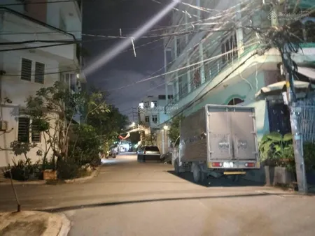 5 tỷ 350 thương lượng ,bán nhà mặt tiền, 2 tầng, diện tích ngan 4 mét dài 14 mét