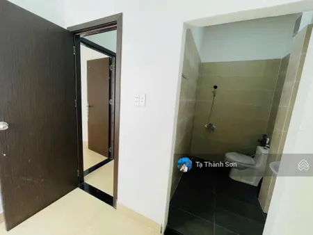 Nhà riêng xây 20phòng cho thuê 70tr/th bến đò linh đông tđ 250m2 17.5tỷ tl đường xe tải né nhau
