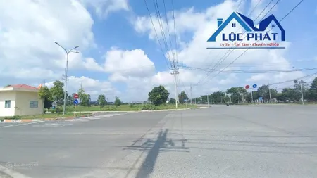 Bán đất 5.000m2 kcn trảng bom, đồng nai giá 23 tỷ