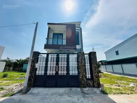 Siêu phẩm khách em gửi, nhà mới 100%, đã hoàn công, giá 3tỷ1/86m2,sổ hồng riêng,công chứng sang tên
