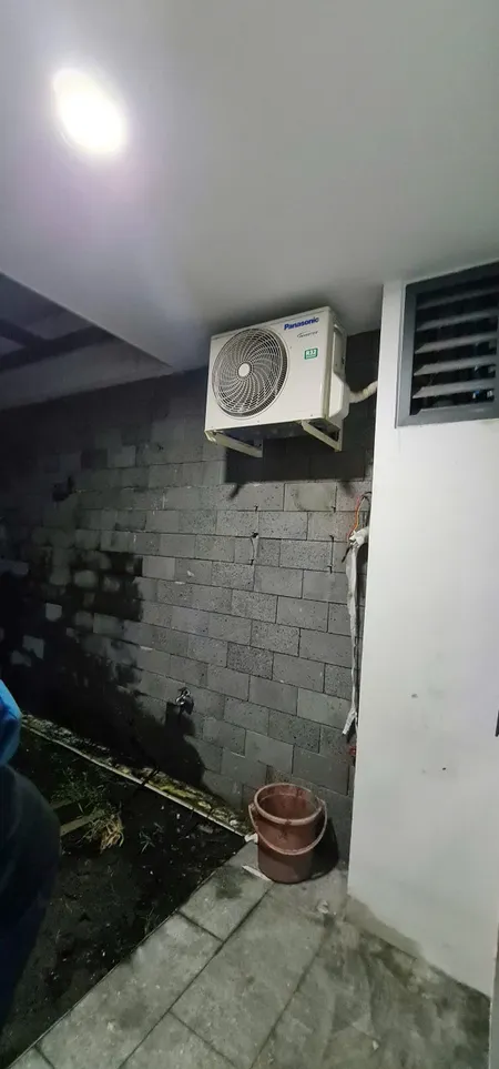 Cho thuê nhà 1 hầm 1 trệt 3 lầu 4 Phòng ngủ 4 tolet