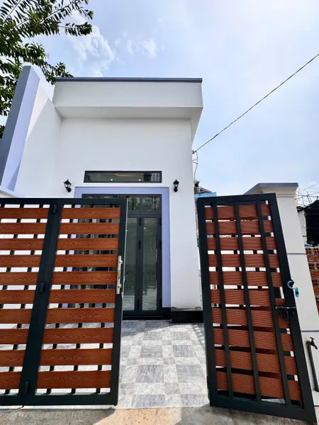 CHÍNH CHỦ BÁN NHÀ 1 TRỆT + GÁC LỬNG GẦN UBND PHƯỜNG BỬU LONG – GIÁ TỐT
