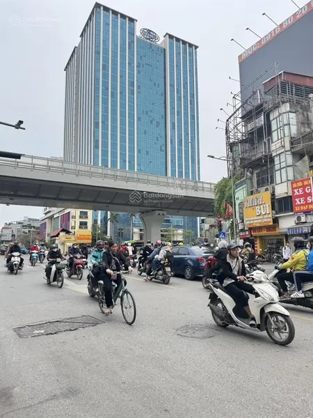 Bán siêu phẩm mặt phố trương định trung tâm hbt 85m2 kinh doanh đỉnh vỉa hè rộng chào 35 tỷ