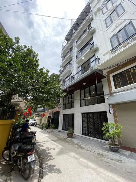 Không thể tin được, 7.x tỷ có nhà đẹp 5 tầng, ô tô tránh kinh doanh sầm uất phố láng, đống đa