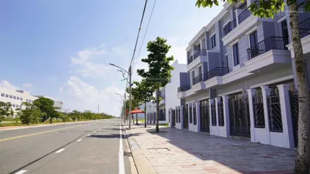 Bán shophouse tạo dòng tiền 25 triệu mỗi tháng, chiết khấu 1 tỷ, trả góp 4 năm, sổ đỏ hoàn công sẵn