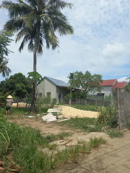 Bán đất đã có sổ 800 triệu,5m x 25m (tổng 125m2 giá tốt hàng hiếm tại an phú tuy hòa, phú yên