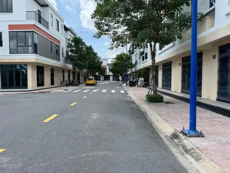Bán np tại bình chuẩn 32, 3,5 tỷ, 60m2, view đẹp, 3pn, 3wc, 3t