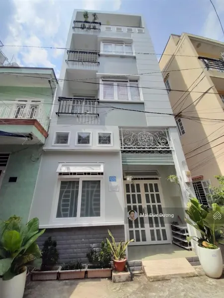Mua ngay vị trí đẹp vào ở ngay lê văn sỹ, pn giáp quận 3. 5x13m 5tầng. chỉ 10,8tỷ tl 0356 050 ***