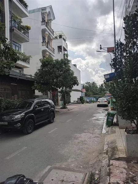 Tin hót! lô đất shr 98m2 giá 1,7tỷ, ngay đường đinh đức thiện khổ chủ bán gấp