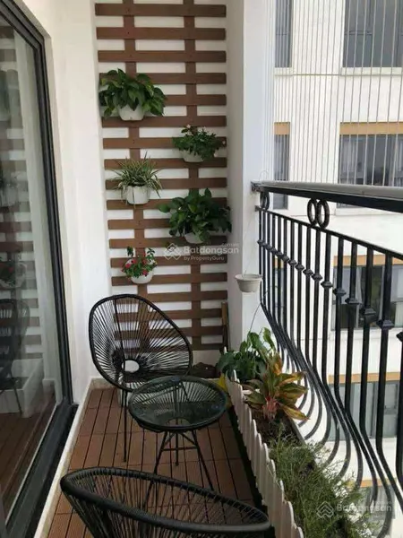 Bán gấp ch 3pn, 2wc tại hà nội homeland, 5,6 tỷ, 94m2, long biên, hn