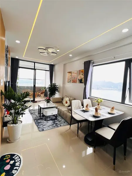 Hàng hiếm!!! căn hộ 3pn view biểnphố napoleon căn góc tầng cao giá tốt nhất thị trường