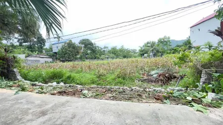 Đất lương sơn phù hợp nghỉ dưỡng hoặc phân lô đều ok (giá chỉ nhỉnh 2tr/ m2)