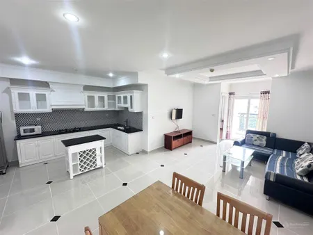 Siêu hot phúc yên 2 88m/2pn giá 3,35 tỷ ban công đb đón nắng sáng với đầy đủ nội thất như hình