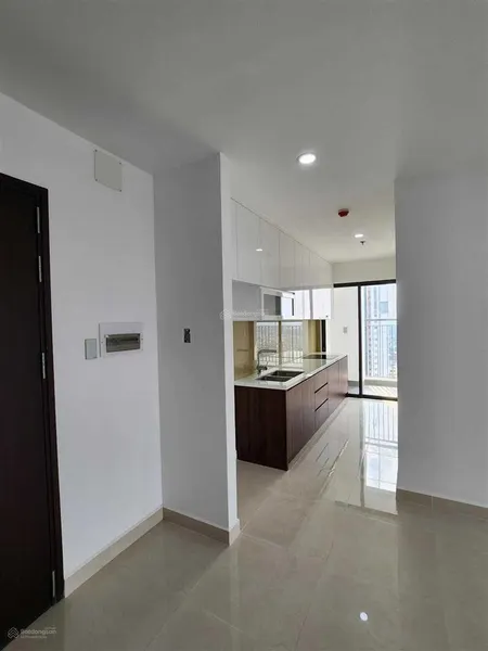 Căn hộ cao cấp 69,7m2 gồm 2pn + 2wc cách quận 1 chỉ 14km giá cực sốc chỉ 3 tỷ