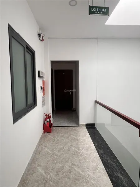 Bán căn nhà mặt tiền chdv 4 tầng có dòng tiền lên lên 1.1 tỷ/ năm