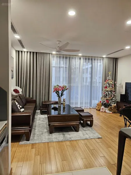 Cần bán gấp căn 3 ngủ 108m2 dự án chung cư cao cấp the zei, mỹ đình, giá 8.6 tỷ, sẵn sổ full đồ
