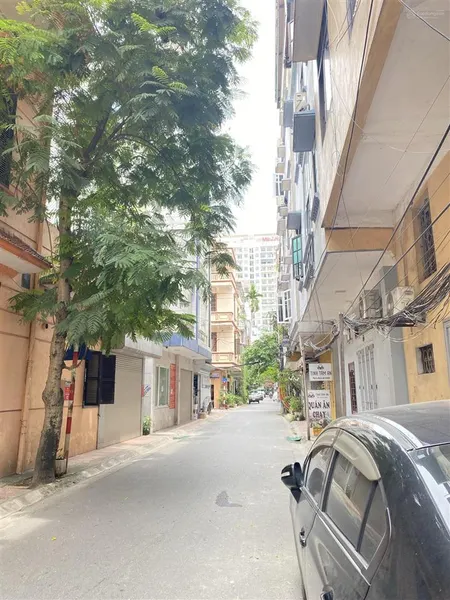 Nhà lạc long quân chủ nhiệt bán giảm chào 300 triệu