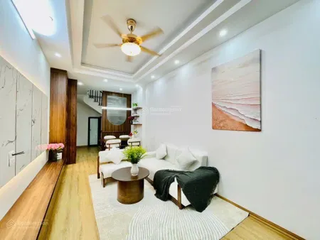 Bán nhà tân mai dt 47m2 x 5t nhà mới full nội thất, thiết kế hiện đại ở ngay