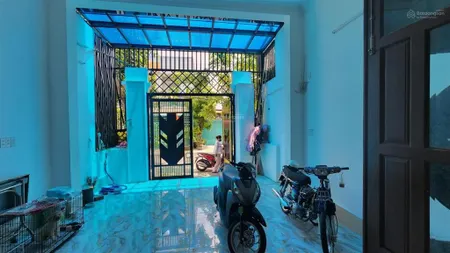 Gia đình tôi cần tc gấp bán nhà nhanh tại xuân thới sơn, 3,85 tỷ, 100m2, 3pn, 3wc, nhiều tiện ích