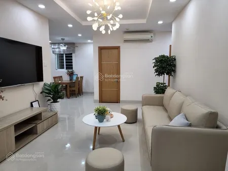Kẹt vốn bán gấp căn hộ screc (q3) 2t150 shr bao phí sang tên