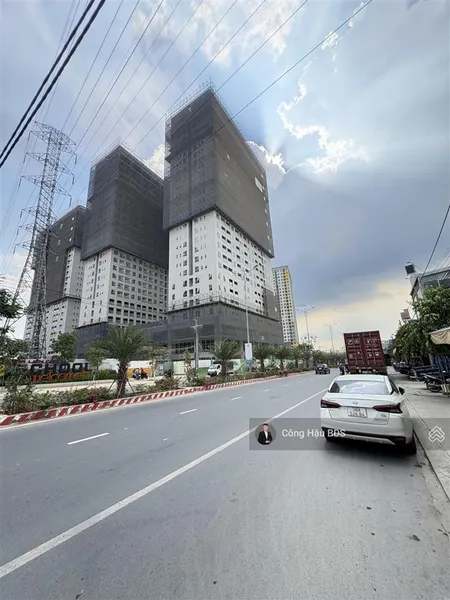 Bán tài sản tại trục đường thống nhất, tp. dĩ an. đối diện bcons city. dt 357m2. (ngang 9.3x 38m)
