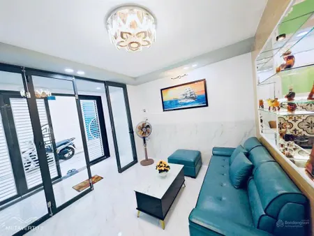 Bán nhà mới full nội thất khu máy nước lô góc 2 mặt tiền ngay trung tâm tp nha trang