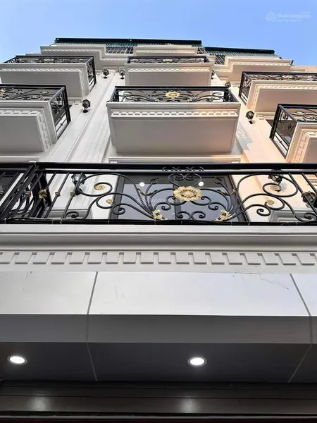 Bán nr sát khu dv phường yên nghĩa, 5p ra ga tàu điện cát linh. 5tx39m2 giá chỉ 4.15 tỷ. 0966 929 ***