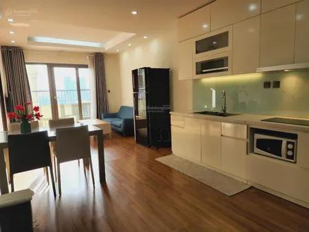 Home city trung kính. chủ nhà gửi bán căn. 2pn, 2wc. dt 71m2. ban công đb. có slot ôtô, giá 6tỷ3