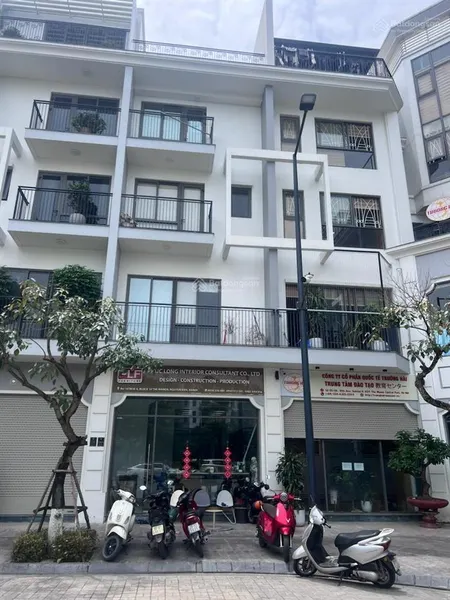 Bán shophouse tại nguyễn xiển, thanh xuân 80m2 5 tầng vỉa hè ô tô tránh view công viên