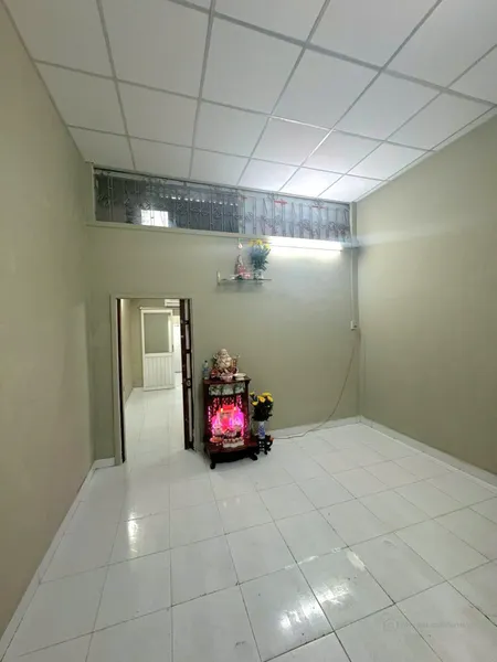 Chỉ 4,9 tỷ - hẻm 3,3m thoáng - 41,5m2 (4,05 x 10,8) (Tin Hết Hạn)