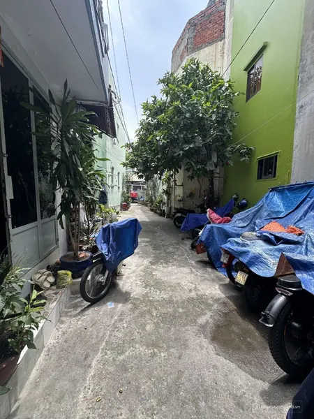 Quận 8- 92m2 ngang 11m hai tầng 3PN giá chỉ hơn 3 tỷ...