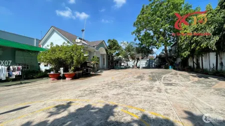 Bán xưởng sản xuất + nhà mái thái siêu đẹp, 2 mặt tiền trước sau p. Long Bình (Tin Hết Hạn)