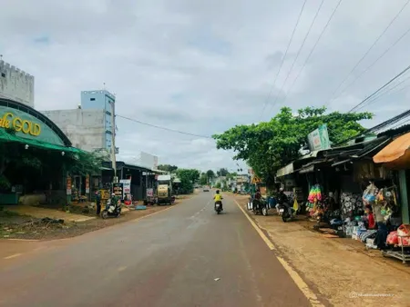 BÁN 2.100M2 GIÁ 160 TRIỆU CHÍNH CHỦ, SÁT CHỢ, TRƯỜNG HỌC, SHR, SÁT QL.13 (Tin Hết Hạn)