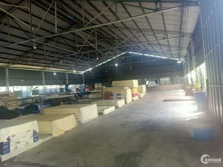 Bán nhà xưởng sản xuất nệm 7272m2 mặt tiền Quốc Lộ 1A gần nhà máy nước Lavie (Tin Hết Hạn)
