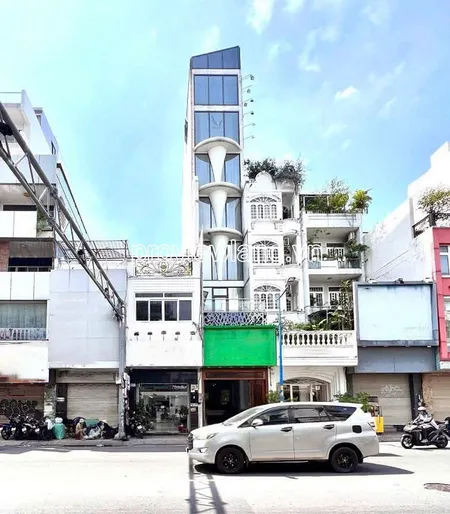 Bán nhà mặt tiền Hai Bà Trưng, Quận 3, 2 căn riêng biệt, 147.8m2, 5 tầng