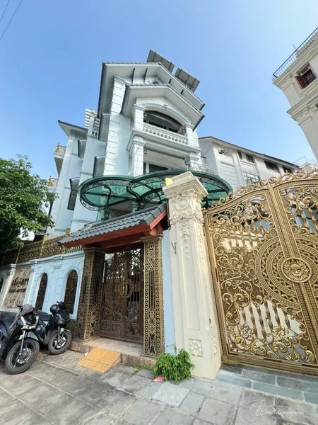 Bán BT 6PN, 4WC tại KĐT Trung Văn, giá 38 tỷ, 143m2, hàng hiếm bao đẹp (Tin Hết Hạn)
